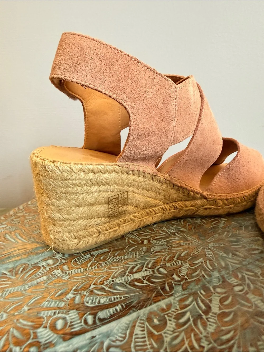NWT! Jutelia pale pink suede wedge heel espadrilles size 39